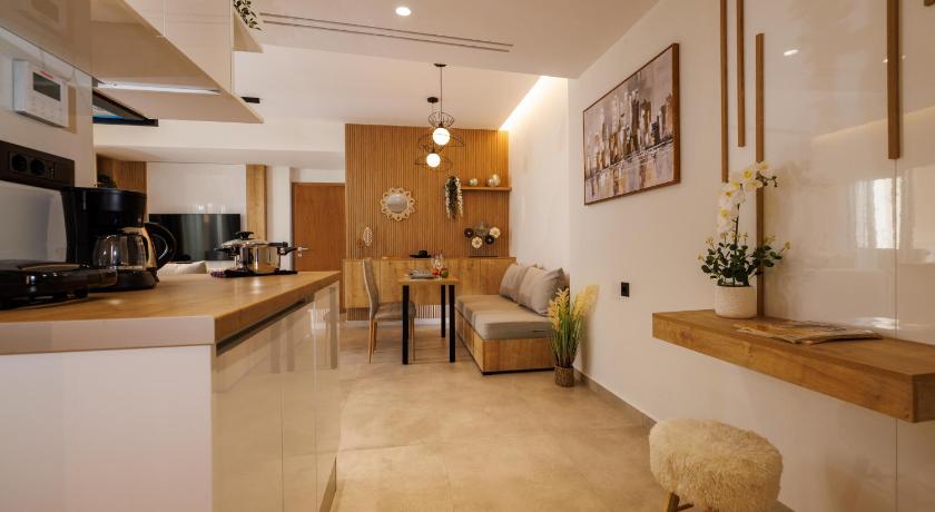 Hersonissos Beach Front Suites - image 22
