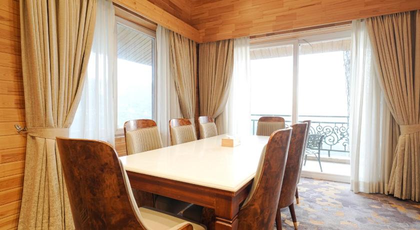 Treetop by Eight Continents Royalpine Kasauli - image 19