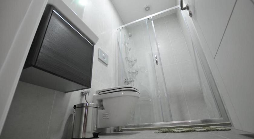 Alyon Hotel City Center - image 11