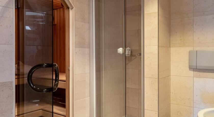 Фото: Executive Suite with Rooftop Terrace 11