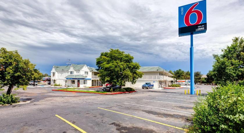 Motel 6-Wheat Ridge, CO - West - Denver North