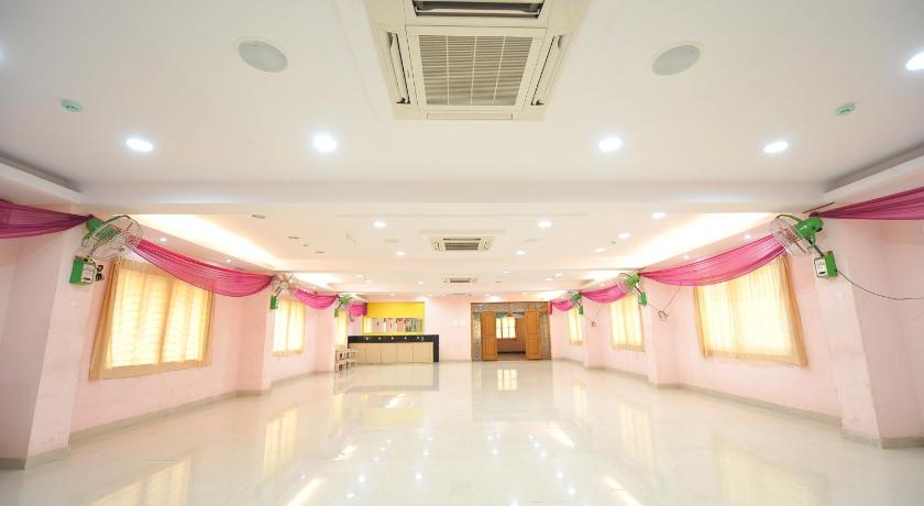 Shree Laxmi Guest House - image 6