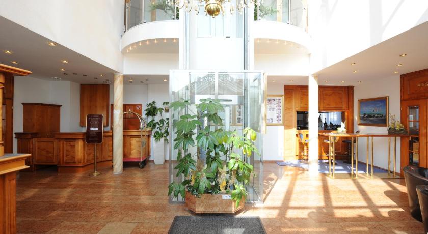 Hotel Poinger Hof photo