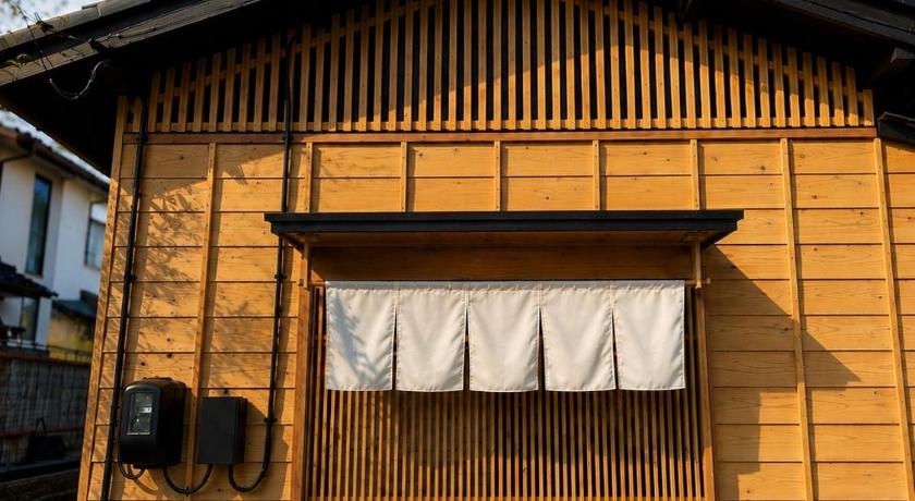 natsune 1日1組限定のアートが息づく静かな平屋 宇野駅徒歩20分