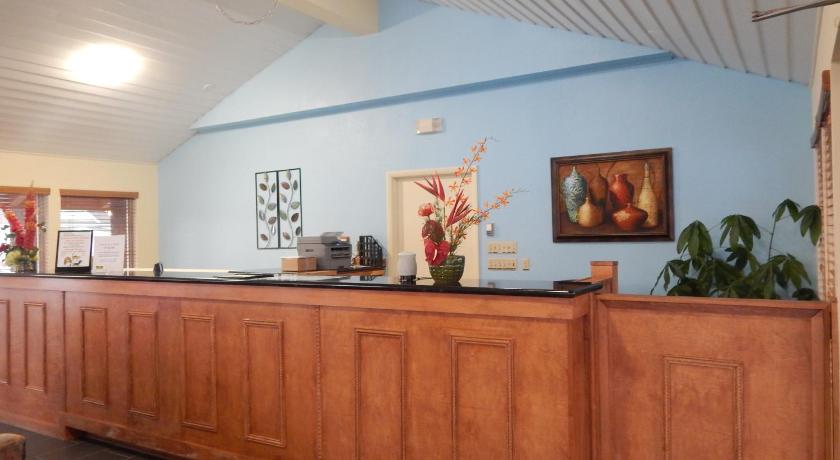 Regency Inn Iola photo