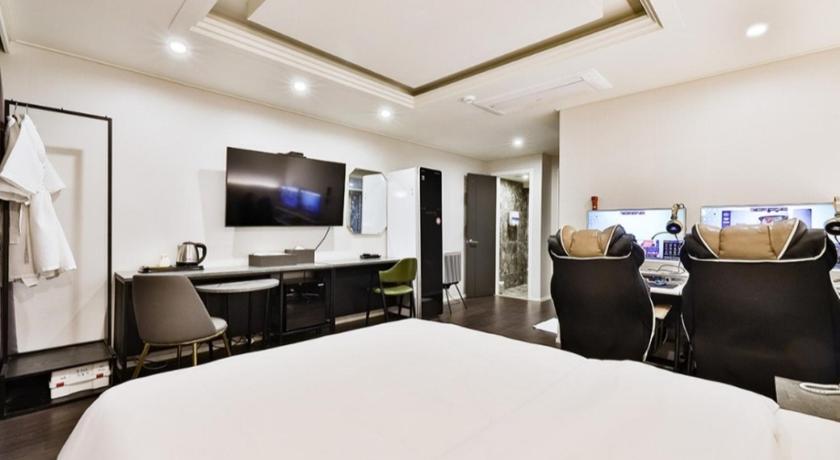 BEYOND HOTEL - image 25