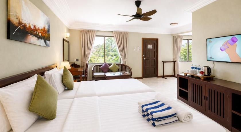 Image of Family Room 3