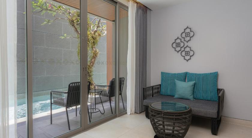 Image of One Bedroom Suite Pool Access 1