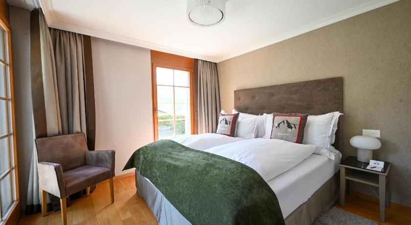 Image of Superior Chalet 16