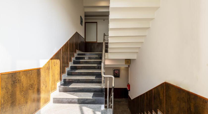 Hotel Admire Inn Sec - 44 By ASPL - image 37