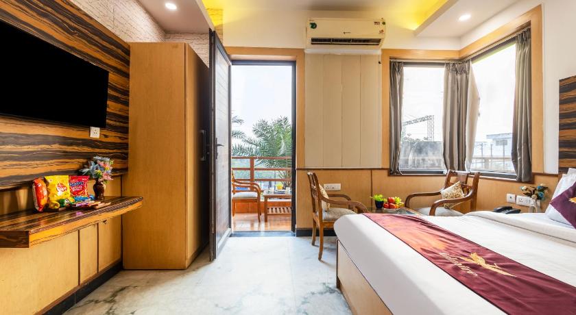 Hotel Admire Inn Sec - 44 By ASPL - image 3