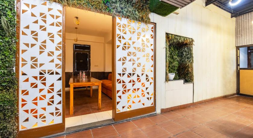Hotel Admire Inn Sec - 44 By ASPL - image 32