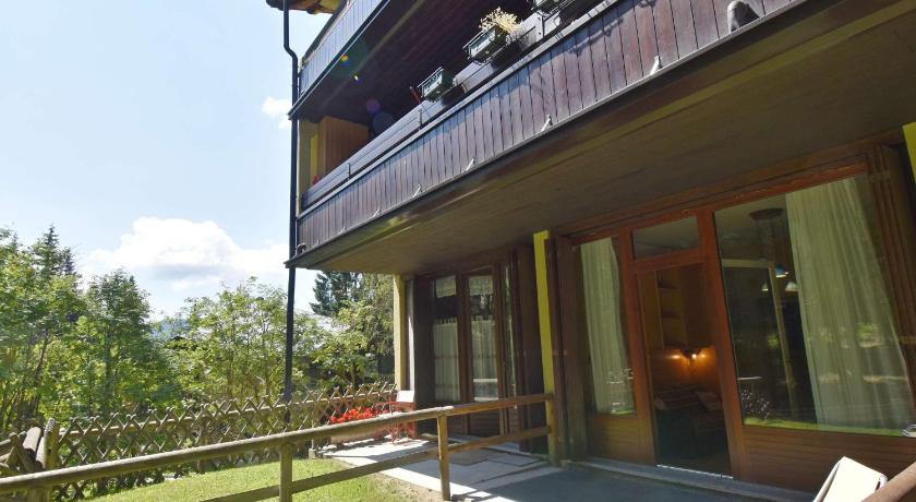 Image of Apartment with Garden View 7