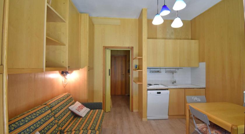 Image of Apartment with Garden View 16