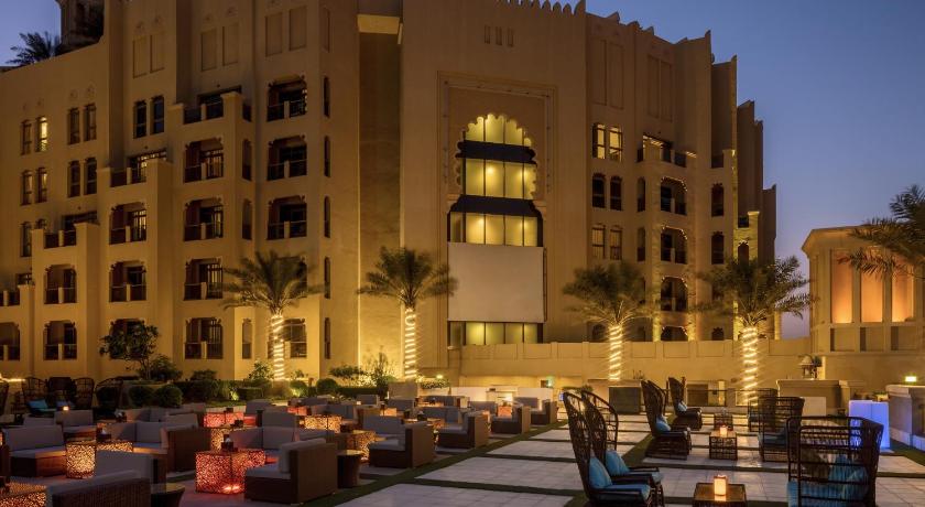Bahi Ajman Palace Hotel - image 11
