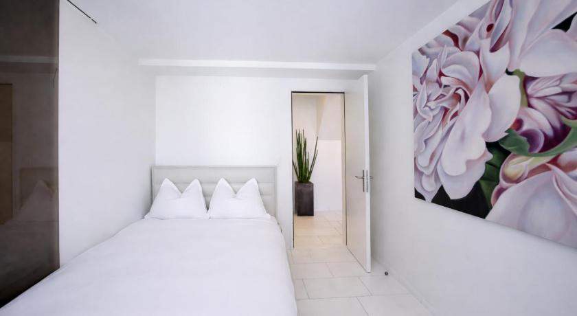 Image of Junior Two-Bedroom Apartment 4