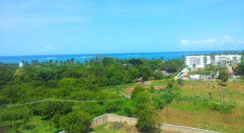Shanzu Beach apartment with stunning Ocean view photo