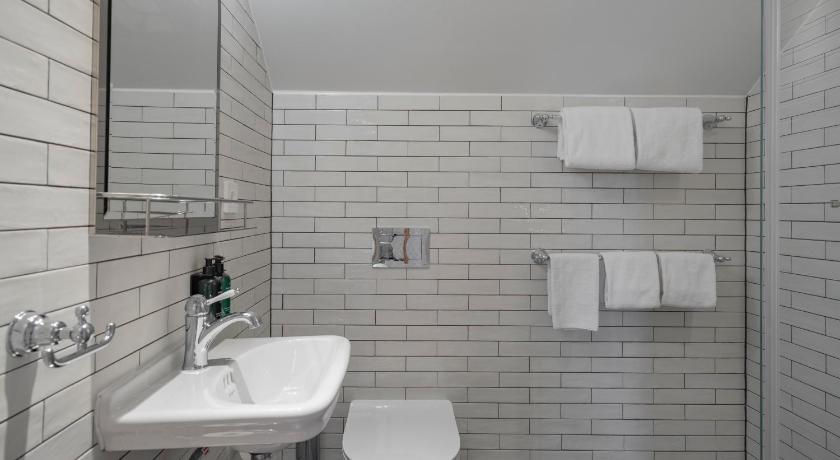 Image of Deluxe Double Room 10