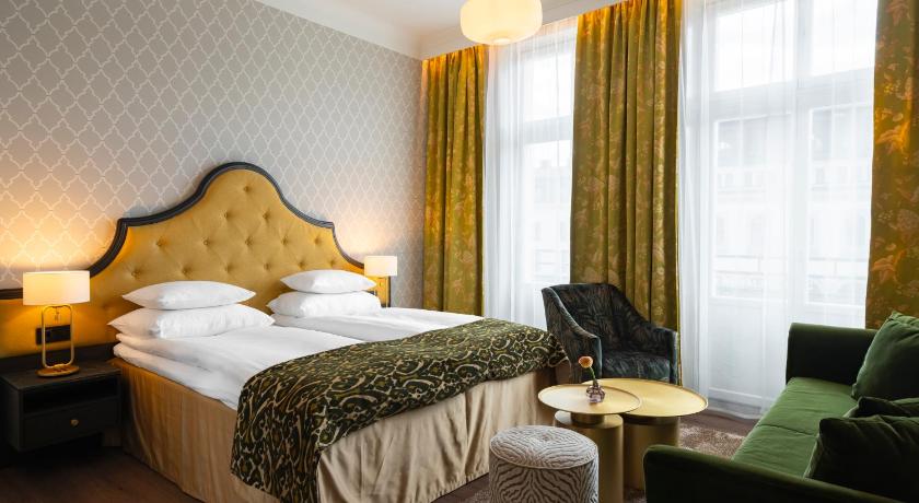 Image of Junior Suite 0