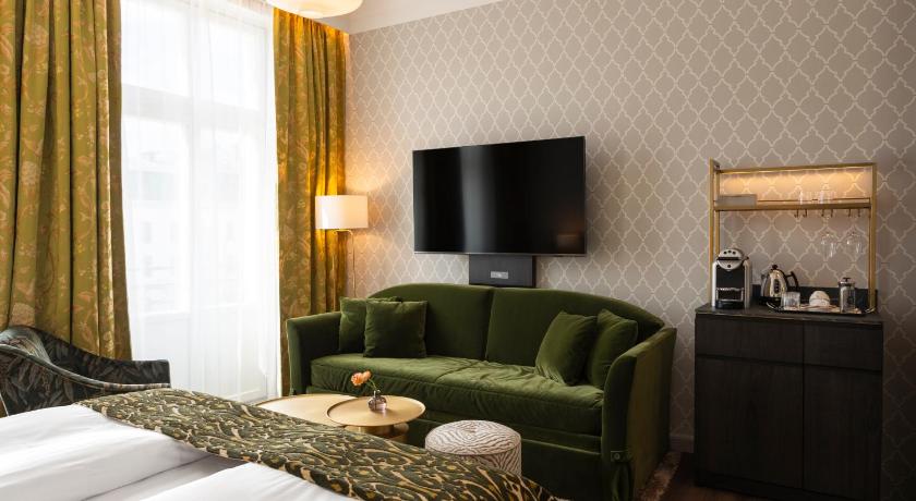 Image of Junior Suite 1