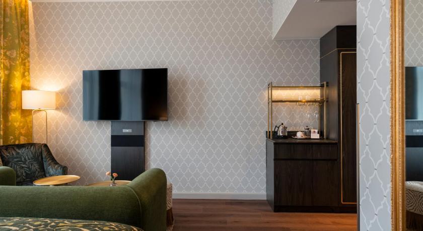 Image of Junior Suite 3