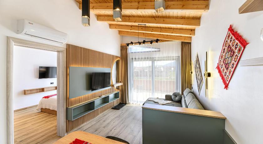 Selva Cabins