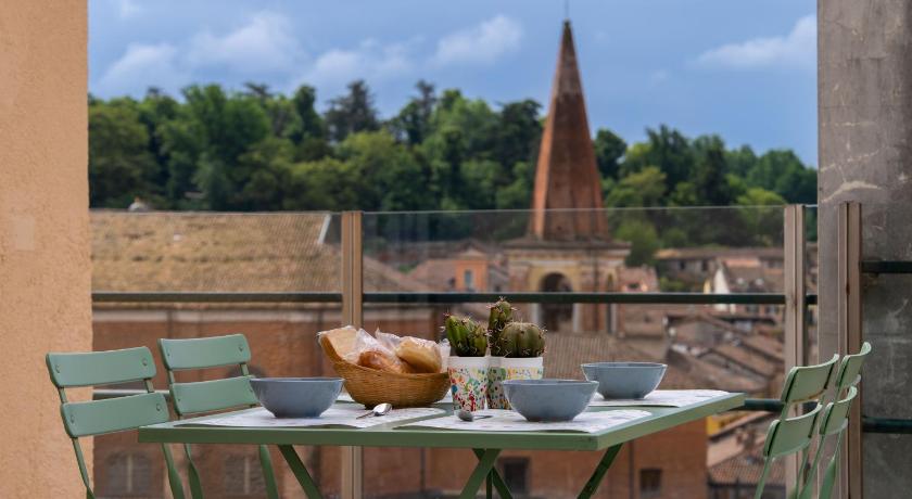 Testa tra le Nuvole - Attico con Terrazza panoramica in centro