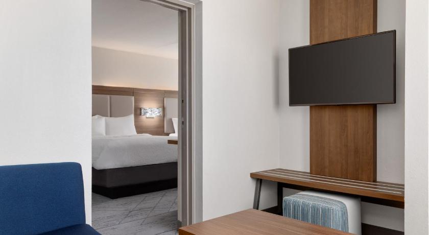 Afbeelding van 2 Queen Beds Suite Extra Floor Space 8