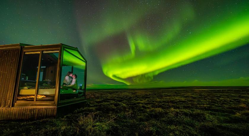 Tiny Glass lodge