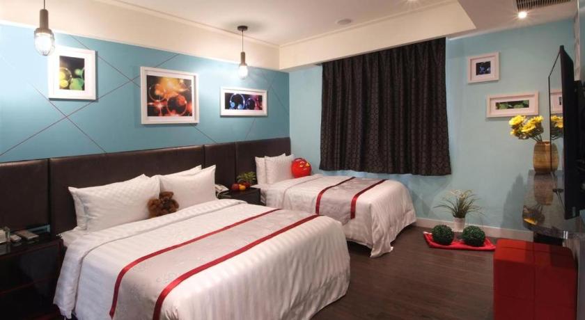 Image of Small Twin Room 1