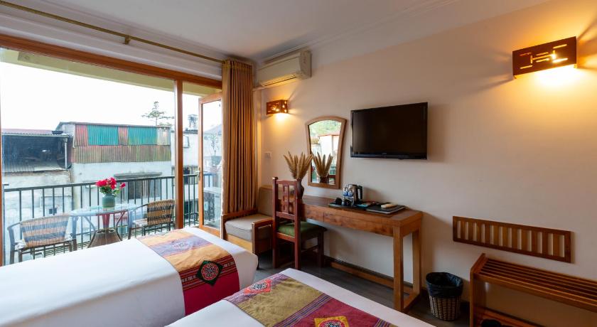 Image of Superior Room 12