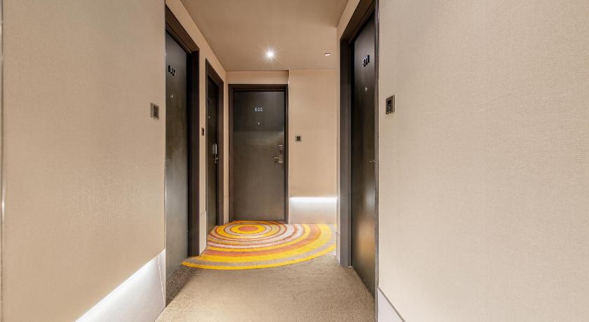 CHECK inn Taipei Xinyi - image 9