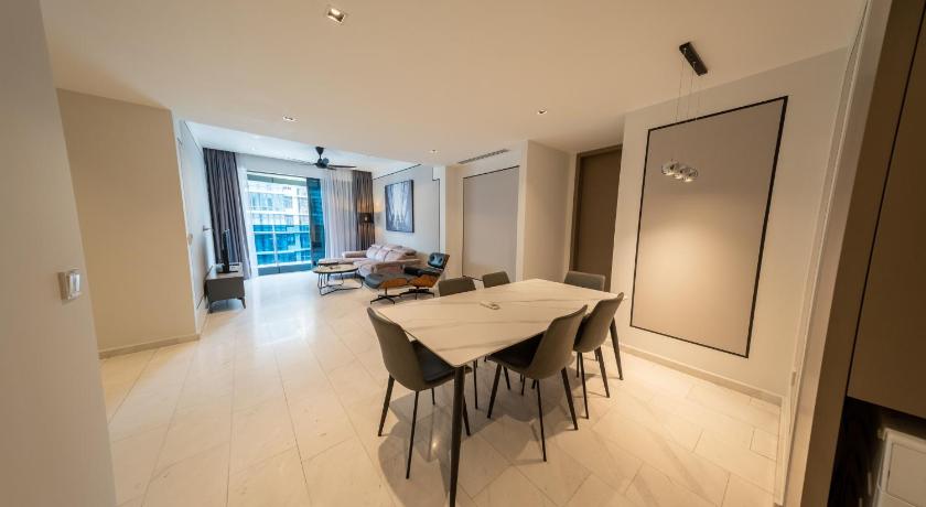Eaton Residences KLCC by Plush - image 10