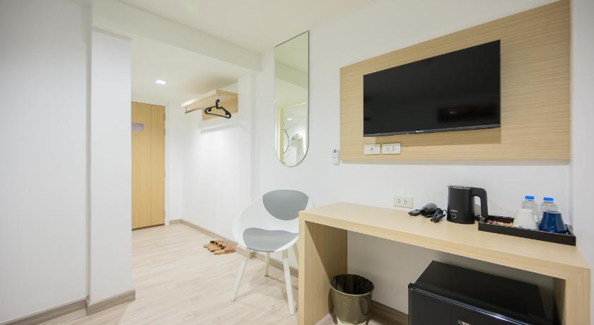 Global Hotel Pratunam Bangkok - image 9