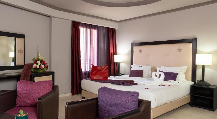 Image of Family Suite for 2 Adults and 2 Children 3
