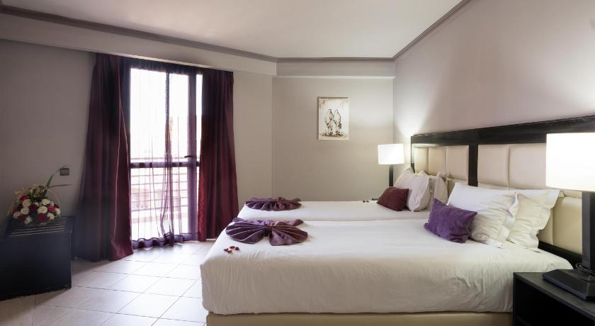 Image of Standard Twin Room (2 Adults) 1