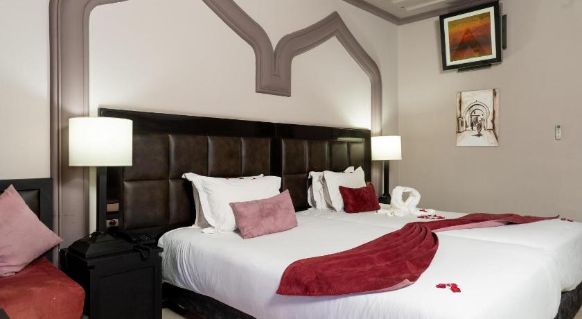 Image of Standard Twin Room (2 Adults) 4
