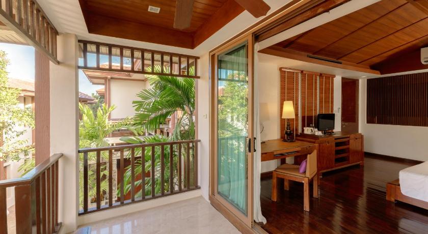 Image of Deluxe Room 9