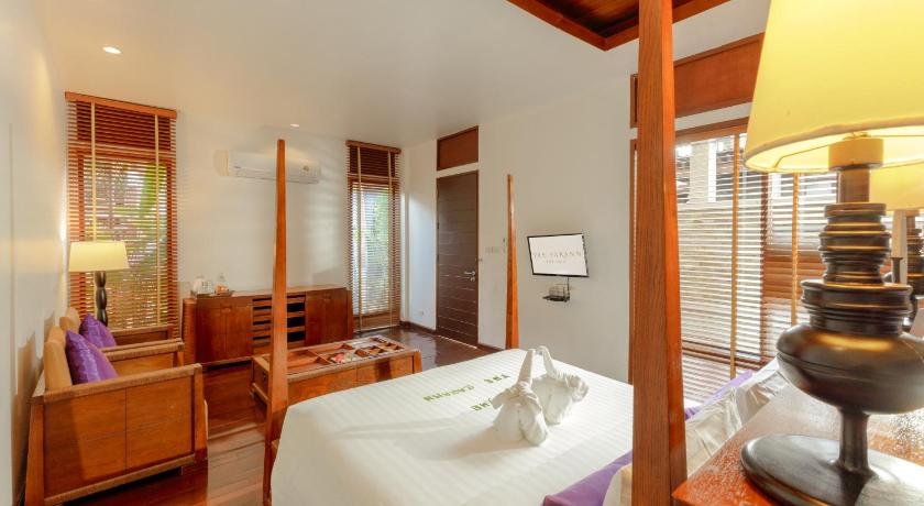 Image of Jacuzzi Suite 11