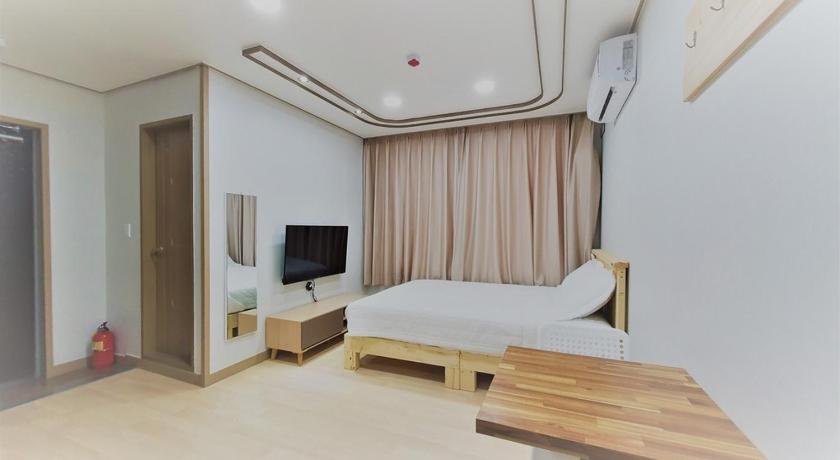Image of King Room 1