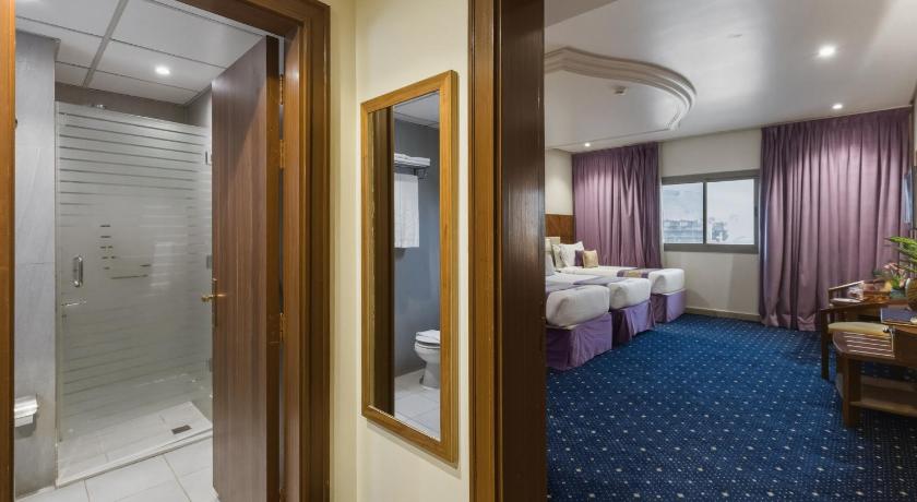 Image of Quadruple Room 9