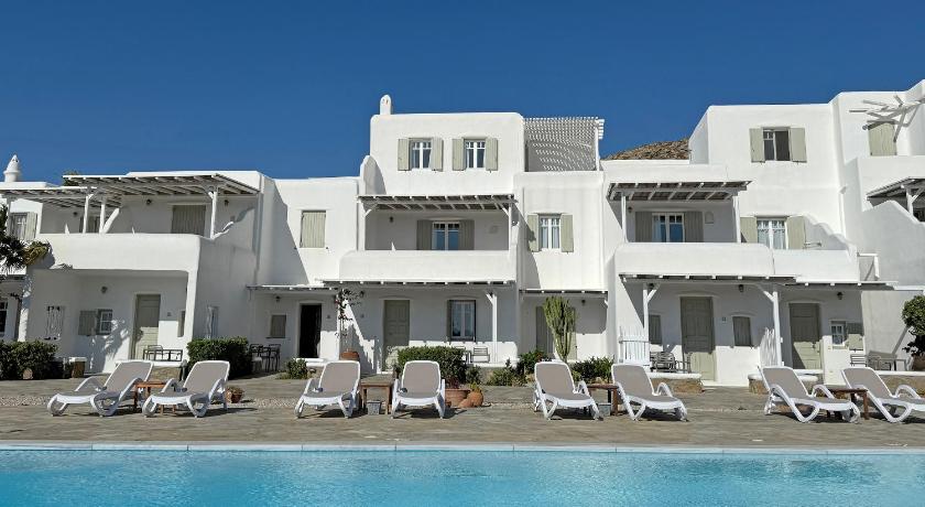Yakinthos Suites