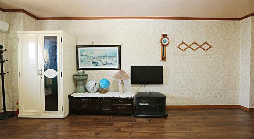 Imatge de Family Room 0