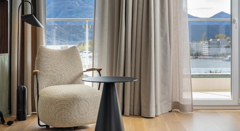 Image of Executive Room with Lake View 6