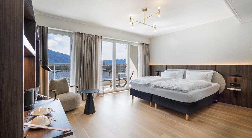 Image of Executive Room with Lake View 3
