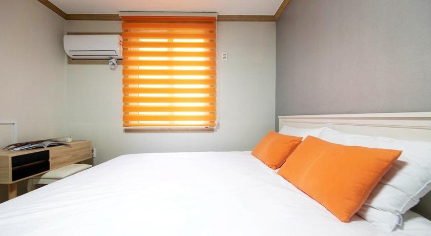 Image of Double Room 4