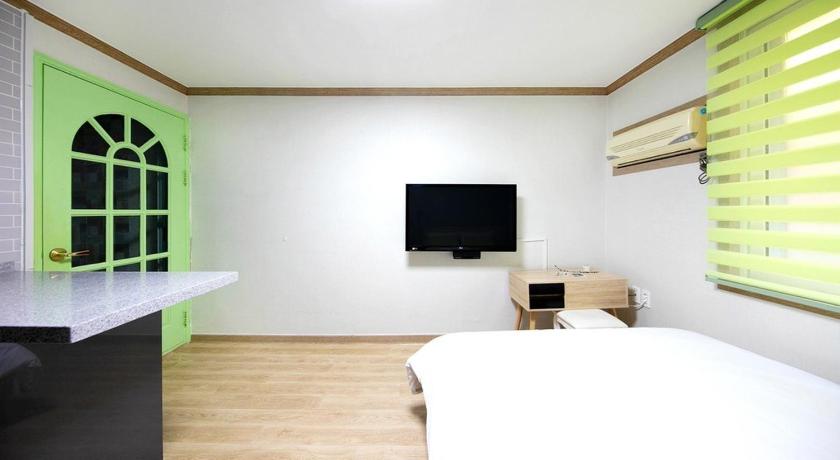 Image of Double Room 6