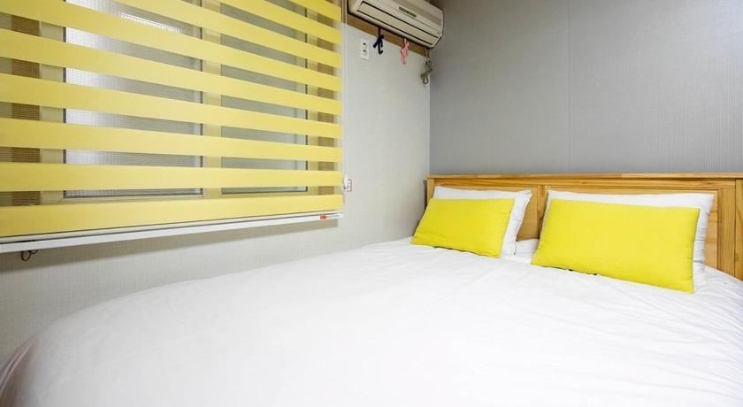 Image of Double Room 5