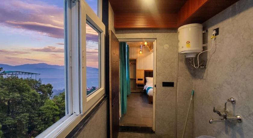 Hotel Oakland Landour - image 21