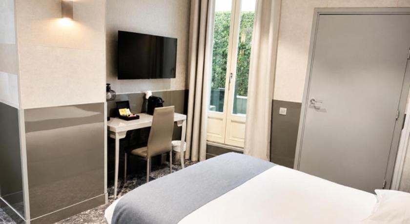 Image of Deluxe Room 14